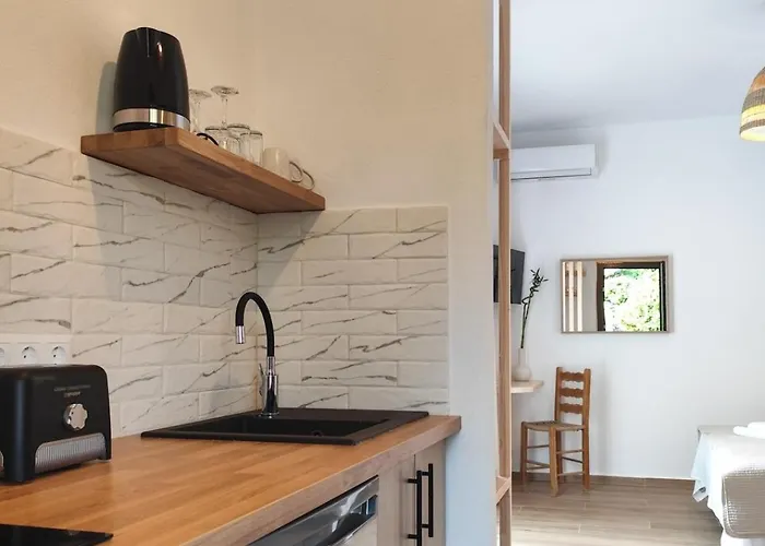 Kaia Agnondas Agnontas